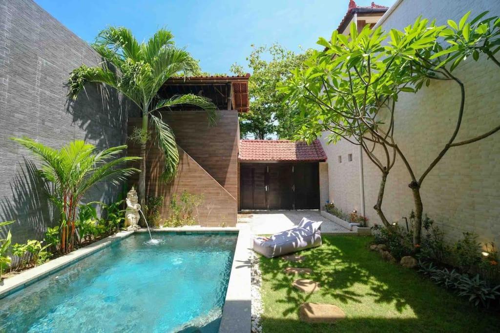 Villa Lora: Retreat For Tranquility And Bliss Sanur Eksteriør bilde